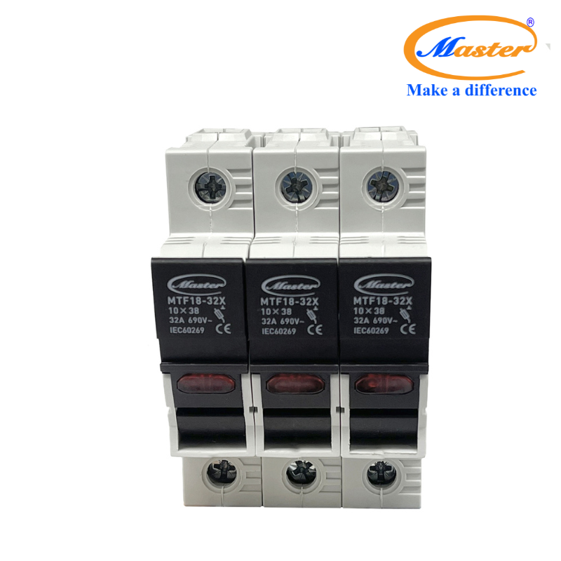 Ngắt Mạch Cầu Chì Điều Khiển Có Đèn Báo MTF18-32X Master