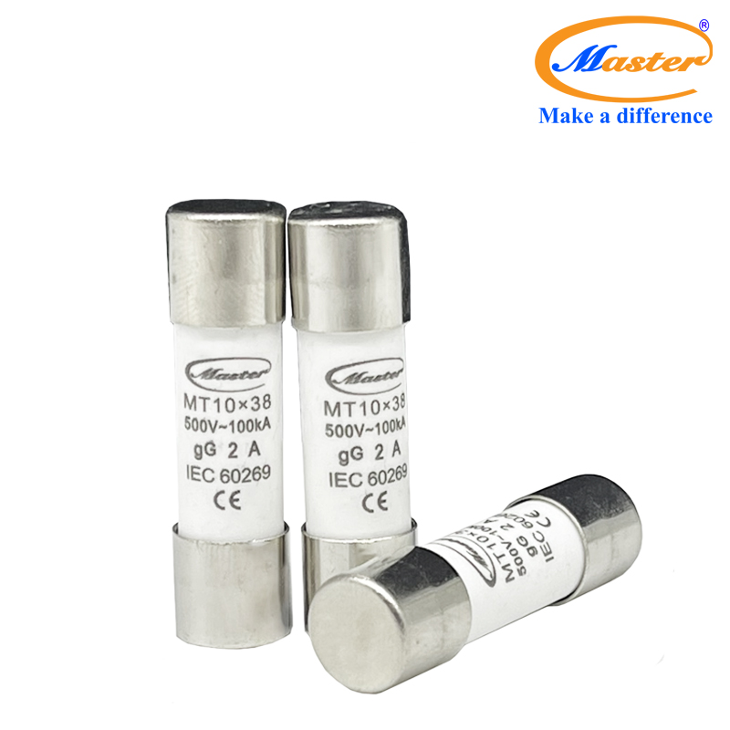 Cầu Chì Ống Master