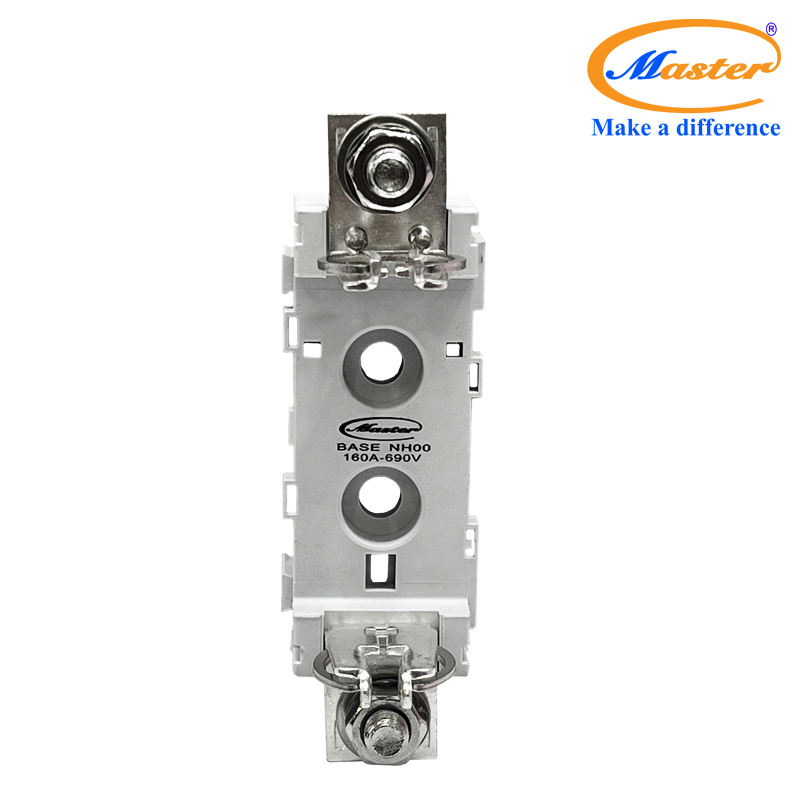 Đế Cầu Chì NH00 Master